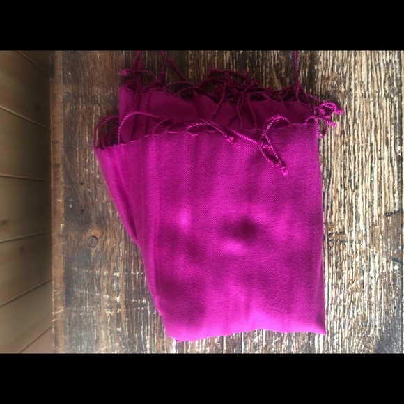 Scarf - Picture 2 of 2